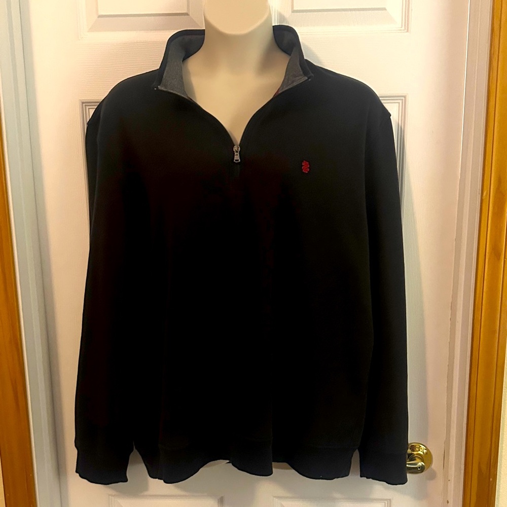 Izod Men's Black Zip-Up Sweater